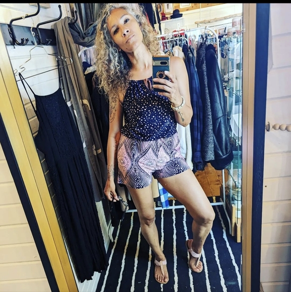 Meet your Posher, Ellen - Picture 4 of 4